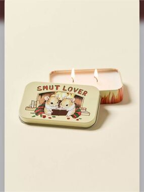 Urban Outfitters sentiments exclusive Tin   Scented Candle